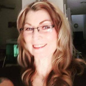 Meet your Posher, Sherry